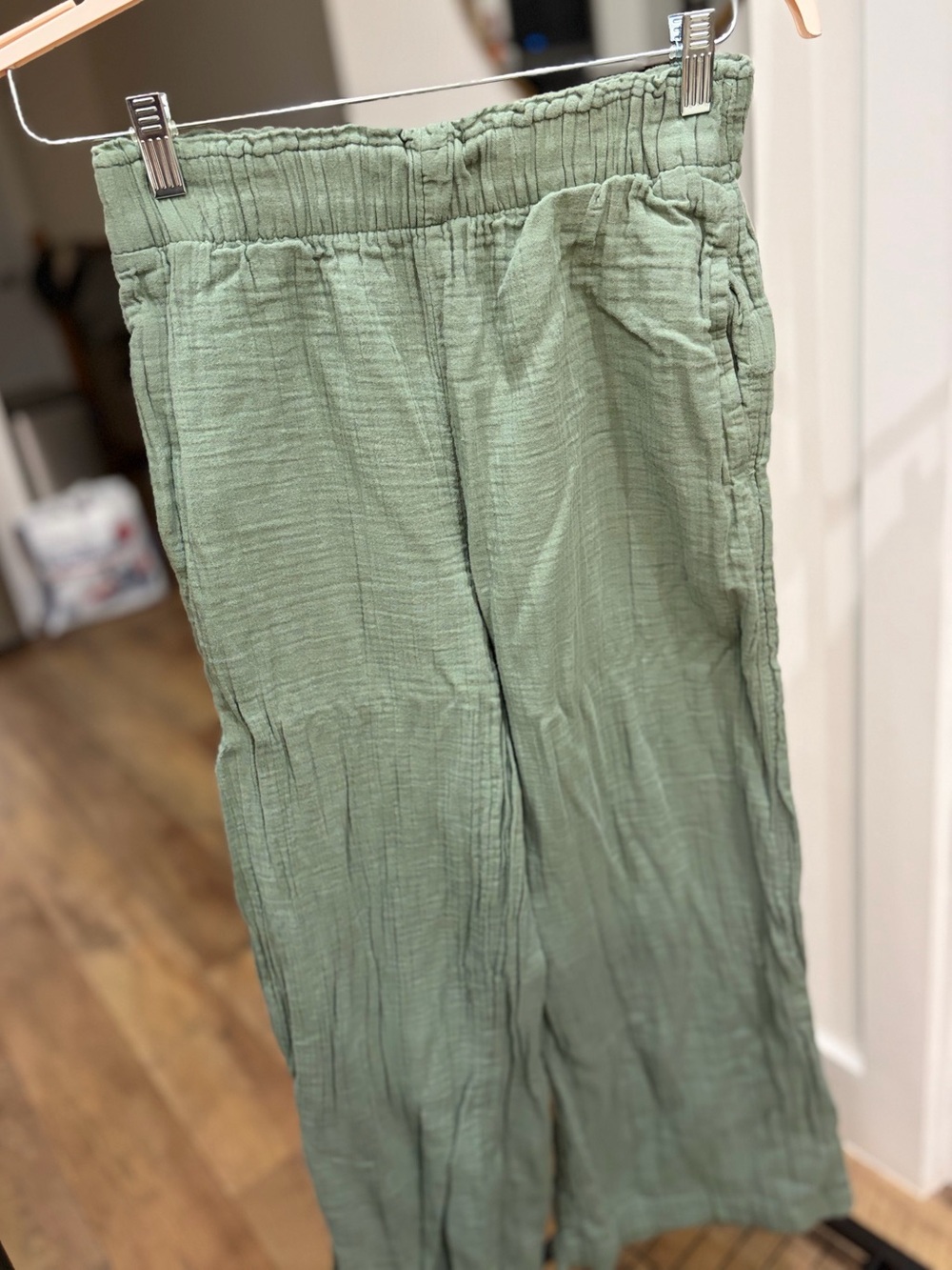 Gap High-Waisted Pants